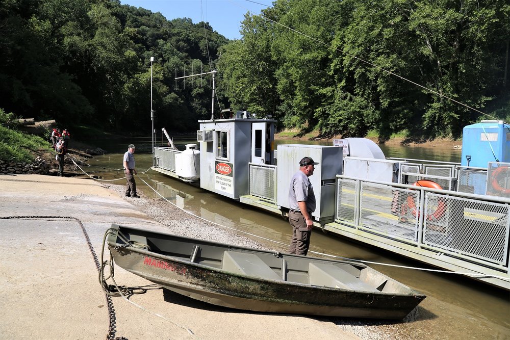 GRF Project Moving Day 2 sm.jpg